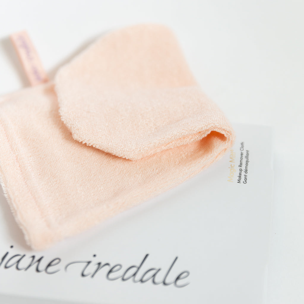 Magic Mitt Makeup Remover by Jane Iredale